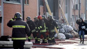 Mindestens fünf Tote bei Feuer in Textilfabrik