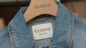 Der lange Schatten auf dem Modelabel Closed