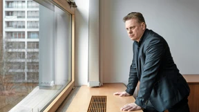 Dieser Gewerkschafter fordert Tesla in Grünheide heraus