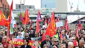 Hunderte protestieren gegen Erdoğan in Berlin