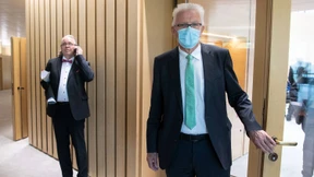 „Corona-Rebellen“ legen Kretschmanns Facebook-Seite lahm