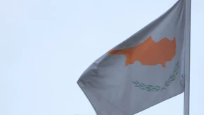 Zypern mit Probe-Anleihe wieder auf dem Markt