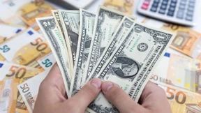 Schwacher Euro, starker Dollar