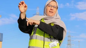 Sie lehrt saudische Frauen das Autofahren