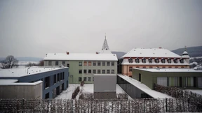 Hälfte der Plätze frei 