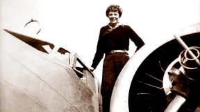 Ist Amelia Earhart doch abgestürzt?