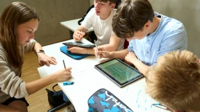 „Das Gehirn arbeitet anders, wenn auf Papier gelernt wird“