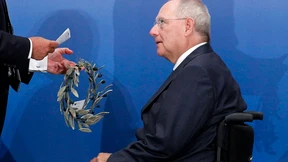 Schäuble lobt Griechenland