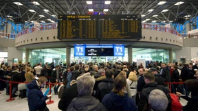 Verdi ruft an Flughäfen in Hamburg und Stuttgart zu Warnstreiks auf