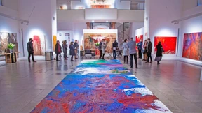 Das nackte Dasein feiern