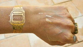 Höchste Zeit für Fake Tattoos