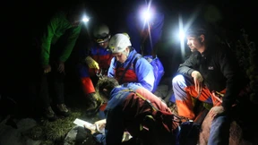 In riskanten Etappen heraus aus dem Untersberg 