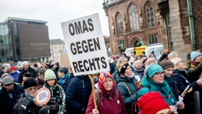 CDU-Anfrage nimmt „Omas gegen Rechts“ ins Visier