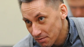 Der Mann, der wusste, wie man Waffen beschafft