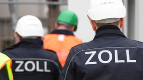 Zoll deckt mehr Verstöße gegen gesetzlichen Mindestlohn auf