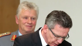 Generalinspekteur gesteht in Drohnen-Affäre Fehler ein