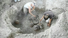 Forscher entdecken riesiges Maya-Monument