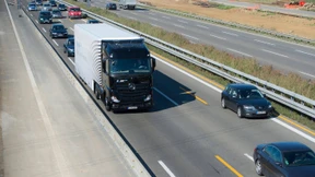 Erster selbstfahrender Lastwagen auf deutscher Autobahn