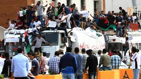 Mit bewaffneten  Wünschen 