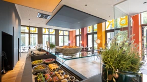 Das Huhn, das Brot, das Auto