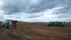 Wie verändert ein chinesischer Weltkonzern eine Kleinstadt in Thüringen?