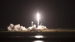 SpaceX-Weltraumtouristen melden sich aus Raumkapsel