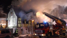 Polizei fahndet nach Feuerteufel