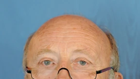 Ein Leben zwischen Bürokratie, Politik und Kabarett