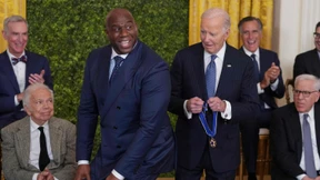 Earvin „Magic“ Johnson ging in die Knie