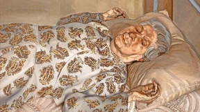 Vor lädierten Kissen