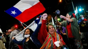 Chilenen schütteln Pinochet-Ära ab