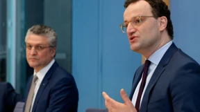 Noch kein Datum für Impfstart in Arztpraxen