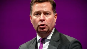 Innenstaatssekretär verteidigt Seehofer in Datenklau-Affäre