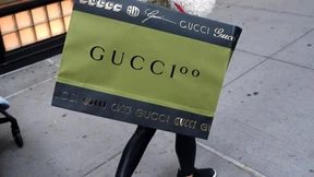 Junge wollen Luxus, Ältere wollen Schnäppchen