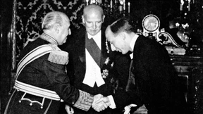 Der Caudillo hat noch Platz im Palast