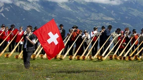 Einwanderer, Gold, Steuern – die Schweiz stimmt ab