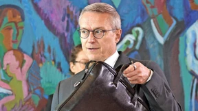 Bundesregierung setzt zur Staatsmodernisierung auf die Sparkassen