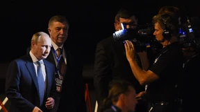 Mit dem kunterbunten Holzhammer