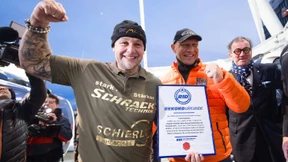 Franz Müllner dreht Riesenrad an