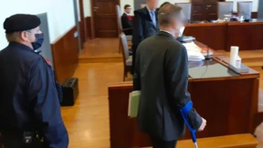 Banker ermordet betagte Kundin – 16 Jahre Haft