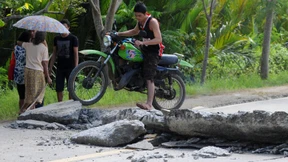 Mehr als 170 Tote nach schwerem Erdbeben