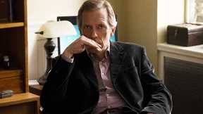 Hat er noch alle Tassen im Schrank? 