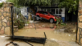 Mindestens vier Menschen sterben in den Fluten