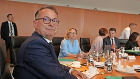 Stimmen für höhere Zinsen im September werden leiser