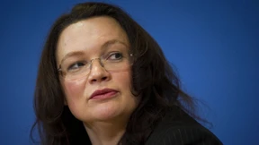 SPD kündigt Klage gegen Betreuungsgeld an