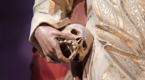 Arme Brüder mit feinem Chorgestühl