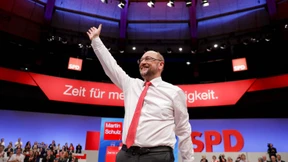 Politische Gegner schießen sich auf Schulz ein