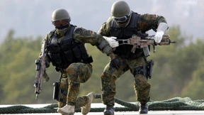 Nebentätigkeiten und Geschäftskontakte von KSK-Soldaten werfen Fragen auf