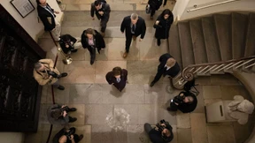 Zwei Parteien, ein Abgrund