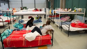 Seehofer will mehr Unterkünfte bauen lassen